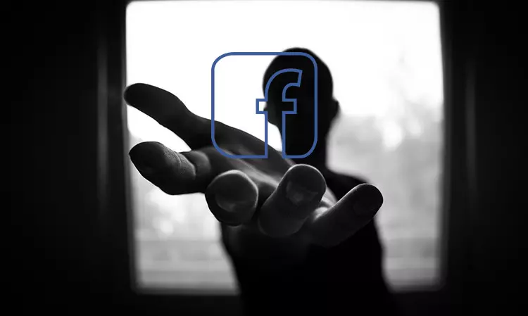 Building a solid presence on social media takes time and consistent effort. In this article, let's explore advertising options that might make you think differently about what Facebook ads can do for your gallery business. Incorporate these tips to run high-quality Facebook campaigns.